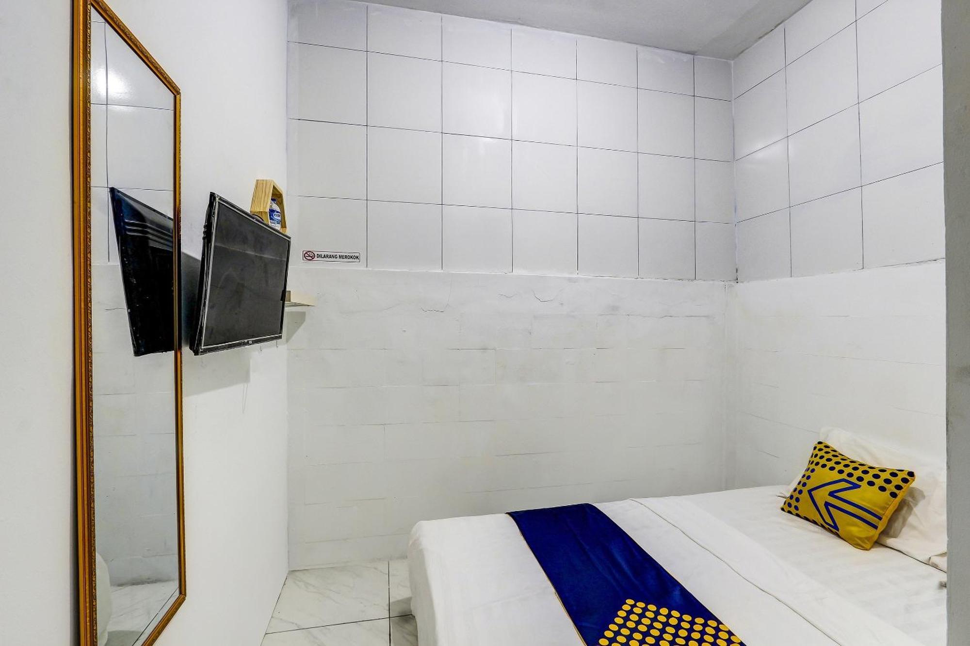Spot On 90780 Gang Tengah Homestay Syariah 三宝垄 外观 照片
