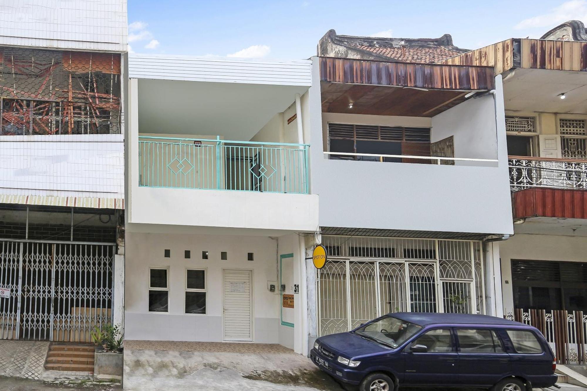 Spot On 90780 Gang Tengah Homestay Syariah 三宝垄 外观 照片