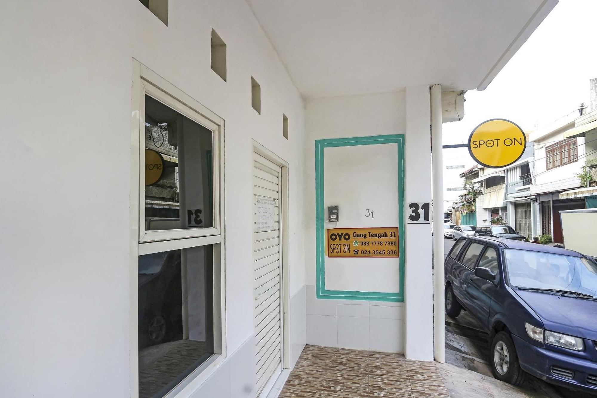 Spot On 90780 Gang Tengah Homestay Syariah 三宝垄 外观 照片